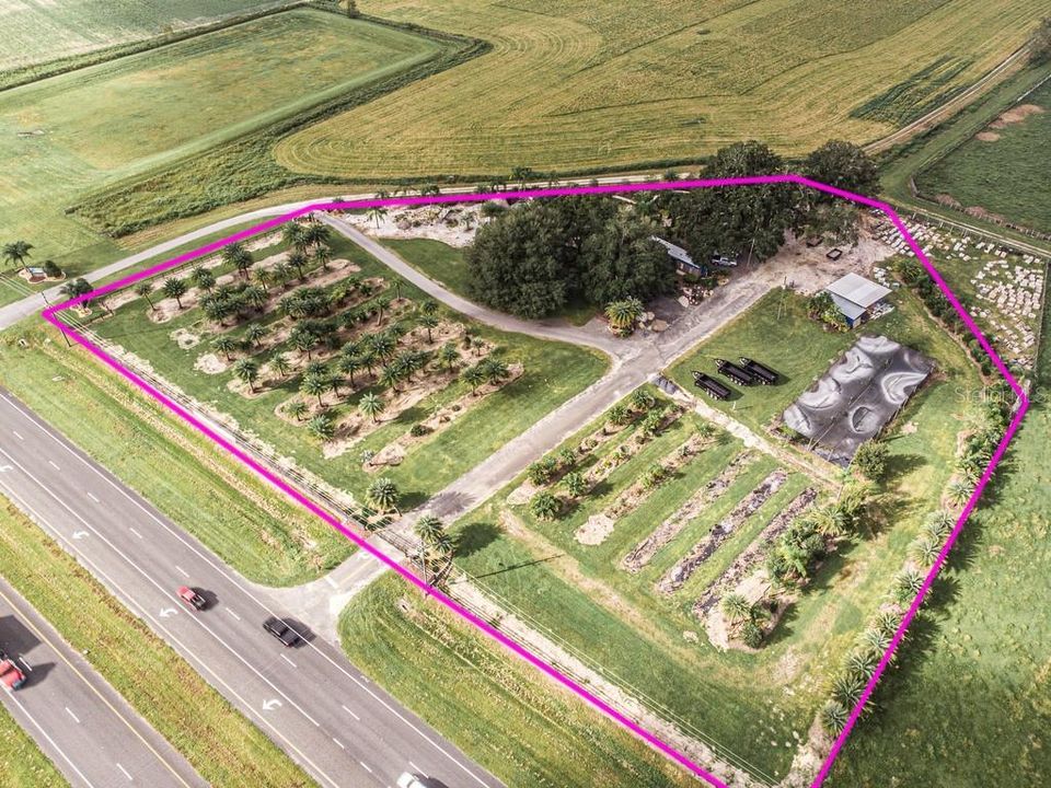 Activo con contrato: $899,900 (4.92 acres)