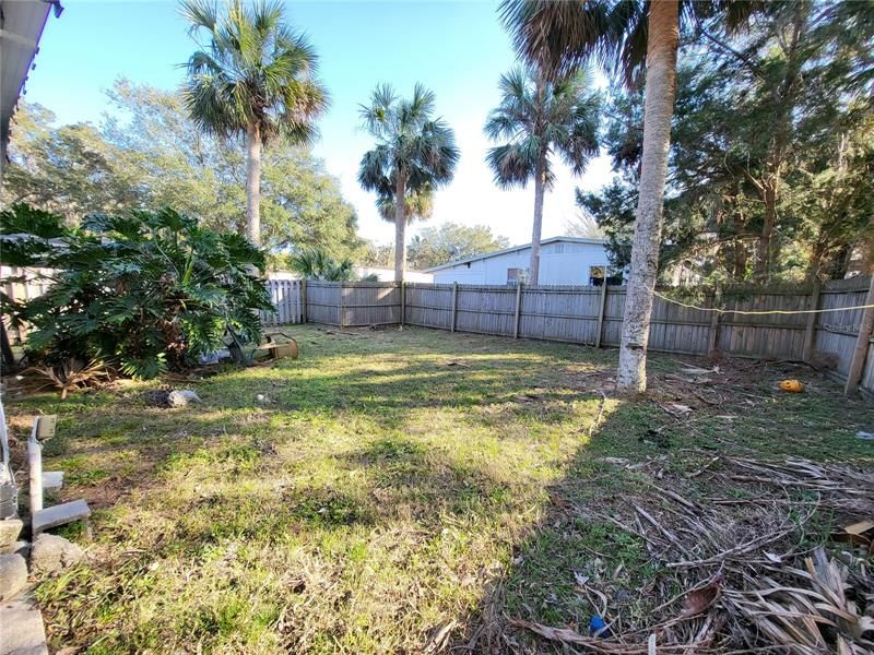 Recently Sold: $65,000 (3 beds, 2 baths, 960 Square Feet)