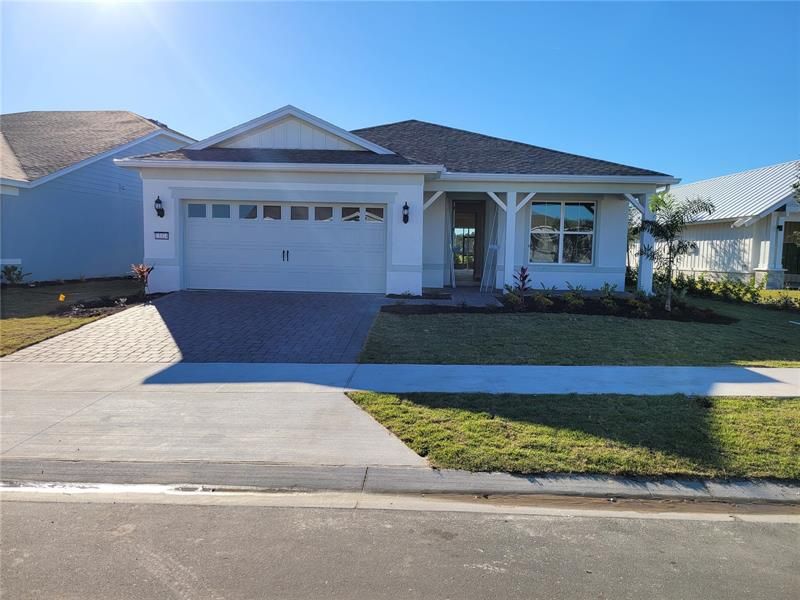 Recently Sold: $648,000 (3 beds, 2 baths, 2081 Square Feet)