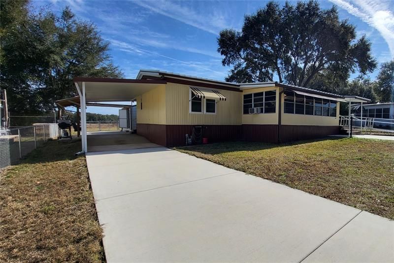 Recently Sold: $149,900 (3 beds, 2 baths, 1276 Square Feet)