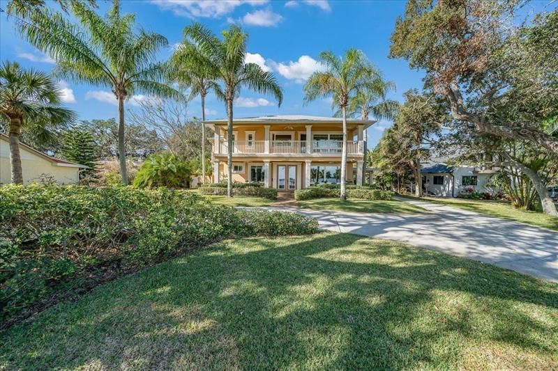 Recently Sold: $1,975,000 (7 beds, 6 baths, 5100 Square Feet)