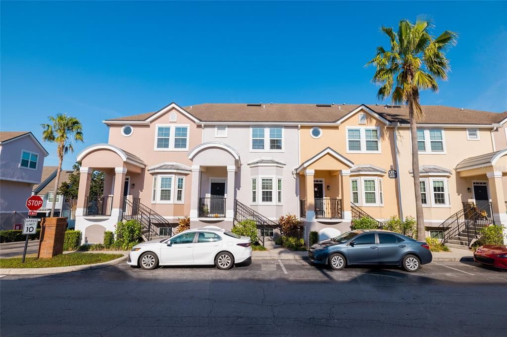 Vendido Recientemente: $250,000 (2 camas, 2 baños, 1674 Pies cuadrados)