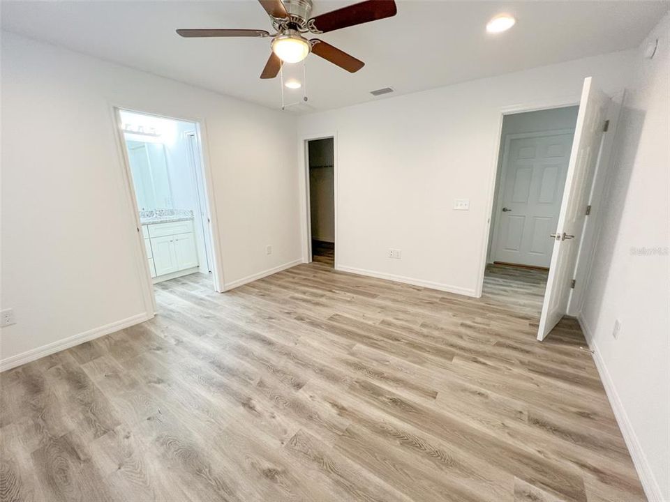 Recently Rented: $1,525 (3 beds, 2 baths, 1331 Square Feet)