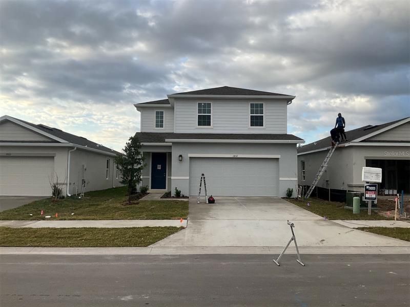 Recently Sold: $386,680 (3 beds, 2 baths, 1848 Square Feet)