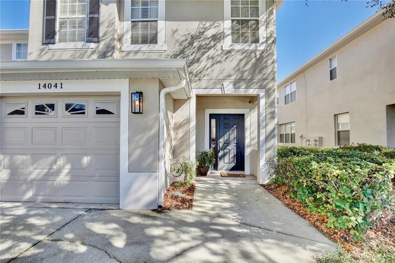 WELCOME HOME to one of the largest townhomes in the 32828 area.