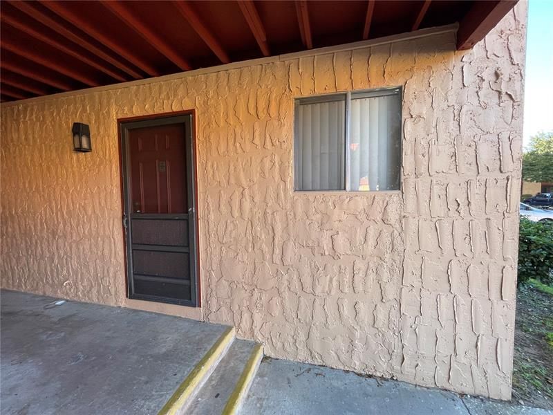 Recently Sold: $65,000 (1 beds, 1 baths, 672 Square Feet)