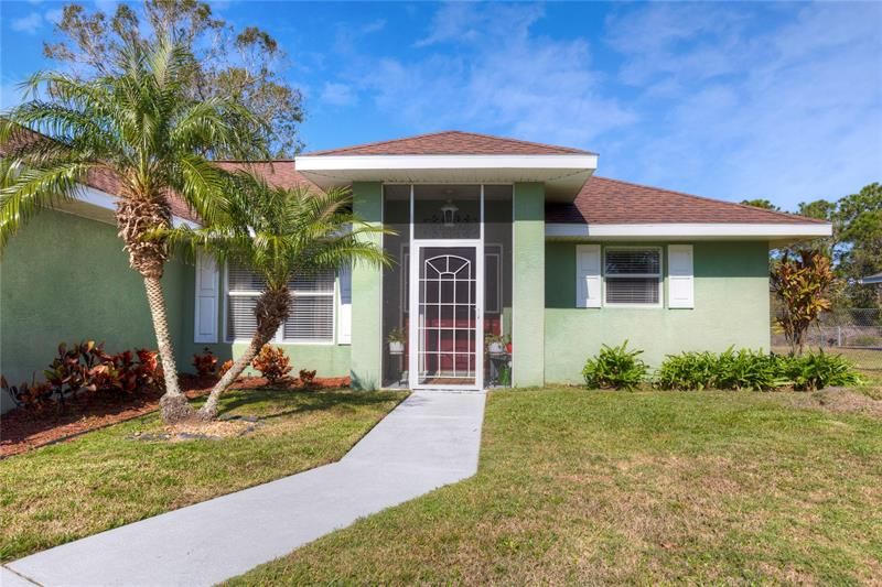 Recently Sold: $255,000 (3 beds, 2 baths, 1300 Square Feet)