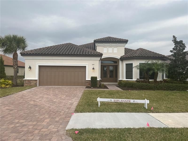 Recently Sold: $839,000 (3 beds, 3 baths, 3016 Square Feet)