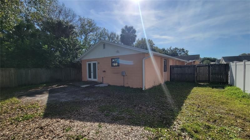 Recently Rented: $2,125 (3 beds, 2 baths, 1248 Square Feet)