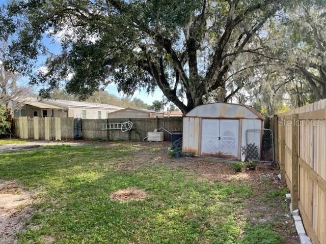 Recently Sold: $149,900 (2 beds, 1 baths, 952 Square Feet)