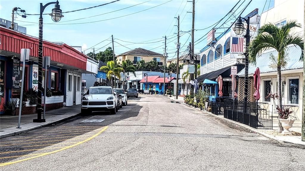 Historic Downtown Tarpon Springs