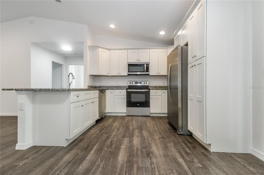 Recently Rented: $1,525 (3 beds, 2 baths, 1331 Square Feet)