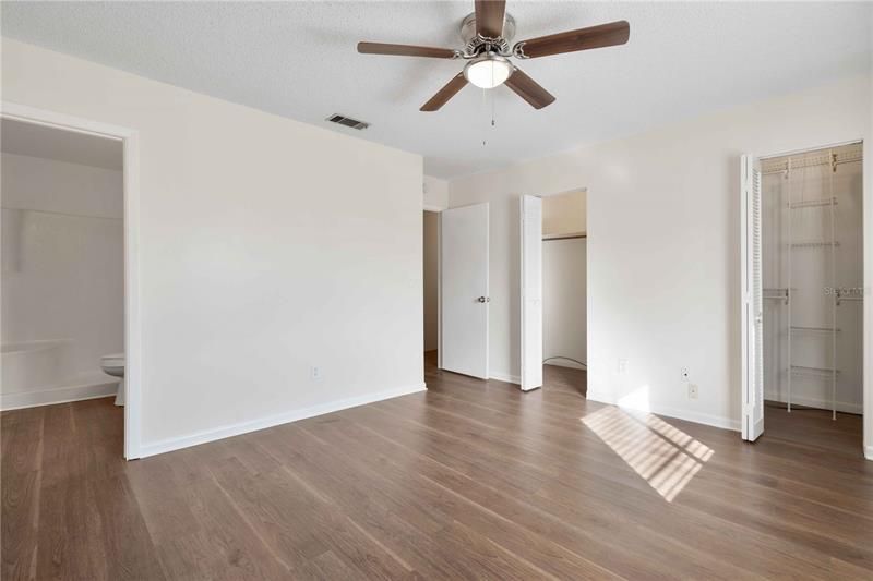 Recently Rented: $1,450 (2 beds, 2 baths, 1224 Square Feet)