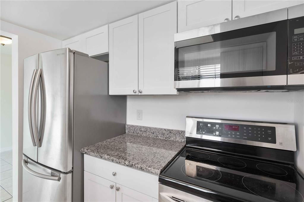 Recently Rented: $1,450 (2 beds, 2 baths, 1224 Square Feet)