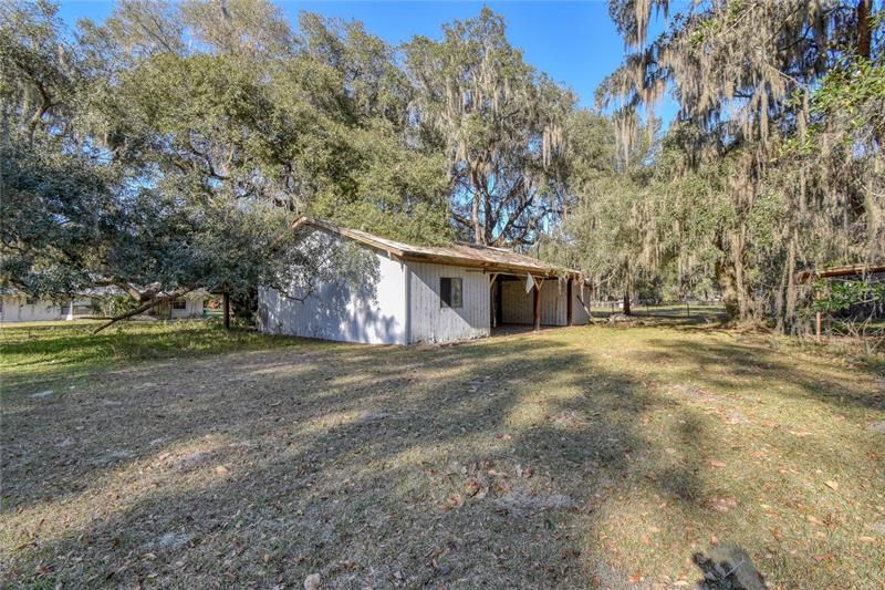 Recently Sold: $299,900 (3 beds, 2 baths, 1424 Square Feet)