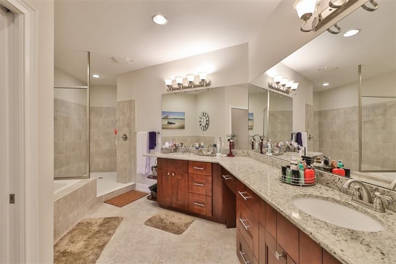 Very spacious Master Bath with 2 sinks in granite counters