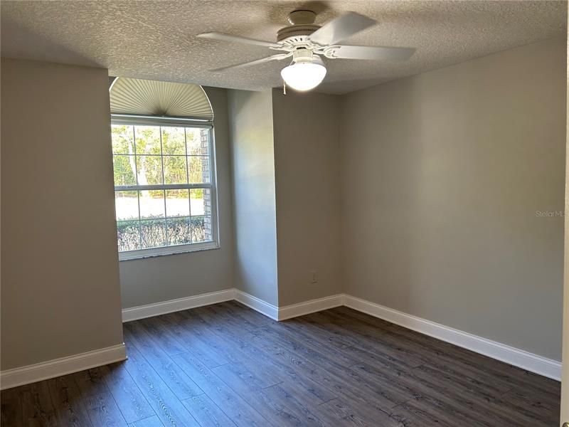 Recently Rented: $3,350 (4 beds, 2 baths, 2468 Square Feet)