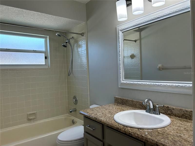 Недавно арендовано: $3,350 (4 спален, 2 ванн, 2468 Квадратных фут)