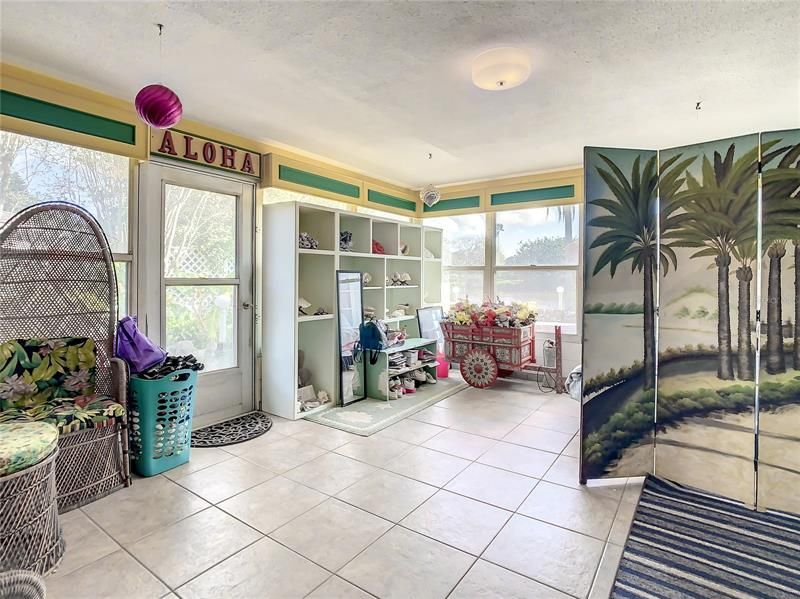 Recently Sold: $449,000 (2 beds, 2 baths, 1661 Square Feet)