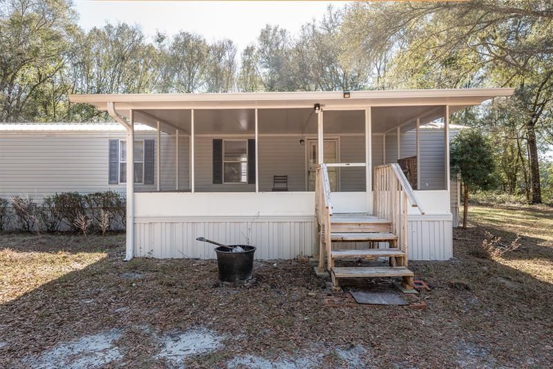 Recently Sold: $120,000 (2 beds, 2 baths, 868 Square Feet)