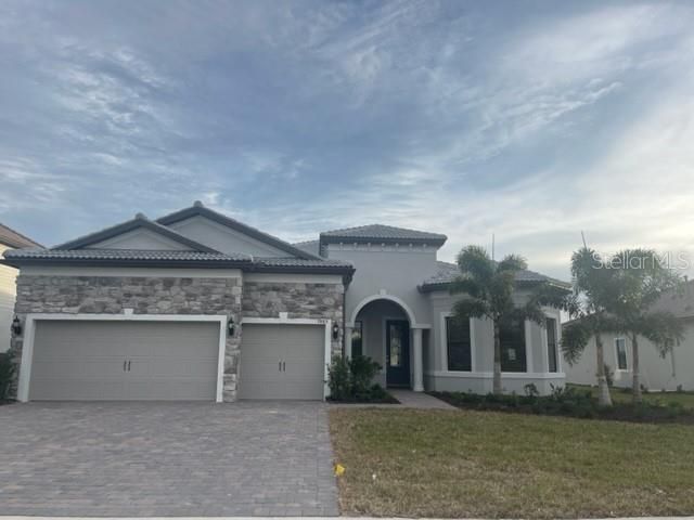 Recently Sold: $1,733,745 (3 beds, 3 baths, 3381 Square Feet)