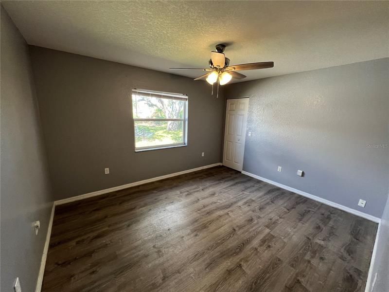 Recently Rented: $2,680 (3 beds, 2 baths, 1398 Square Feet)