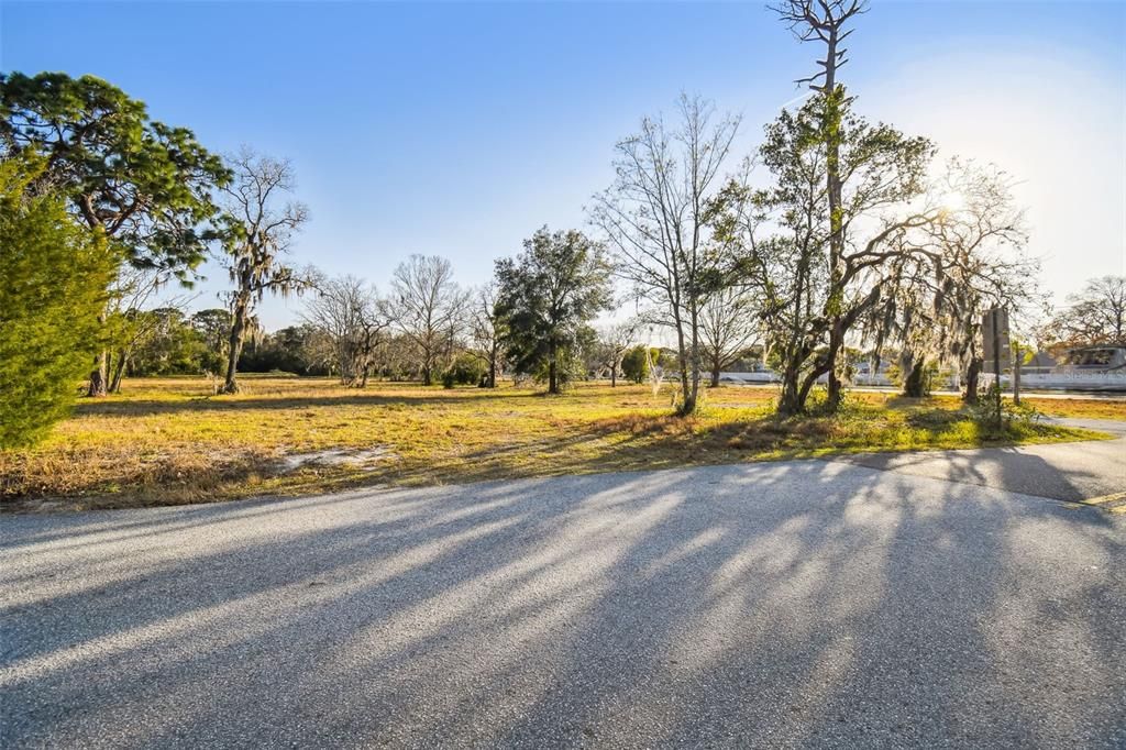 Active With Contract: $600,000 (7.92 acres)