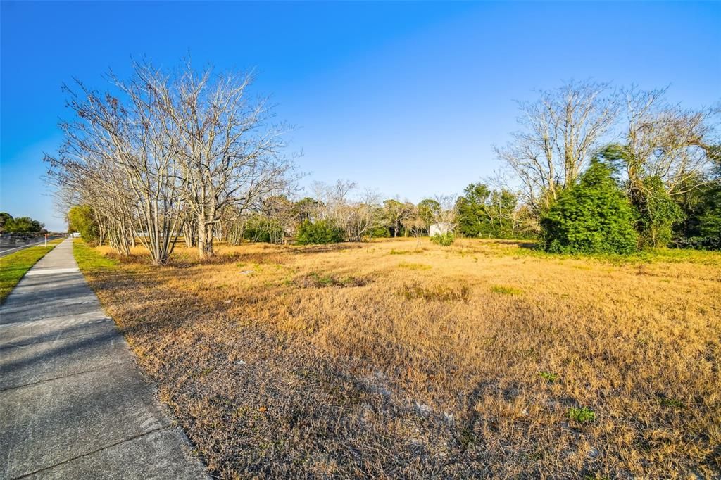 Active With Contract: $600,000 (7.92 acres)