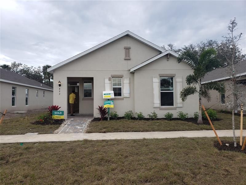 Recently Sold: $287,000 (3 beds, 2 baths, 1689 Square Feet)