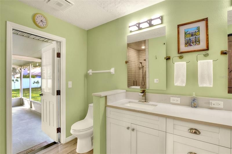 最近售出: $425,000 (3 贝兹, 2 浴室, 2161 平方英尺)