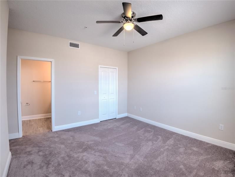 Recently Rented: $1,700 (2 beds, 2 baths, 1065 Square Feet)