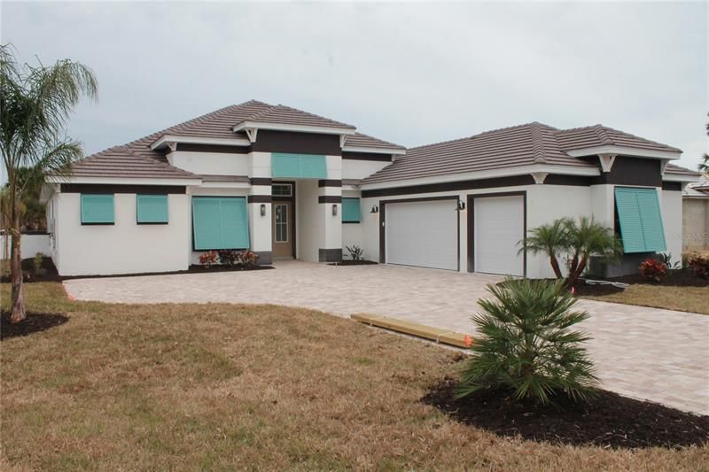 Recently Sold: $1,500,000 (4 beds, 2 baths, 3019 Square Feet)