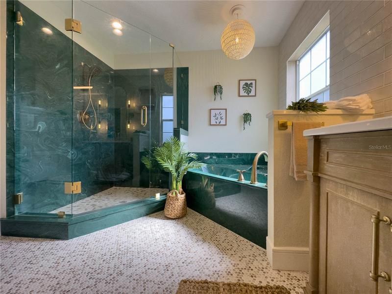 High-End Delta Shower and Tub fixtures