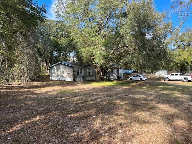 Recently Sold: $155,000 (3 beds, 2 baths, 1920 Square Feet)