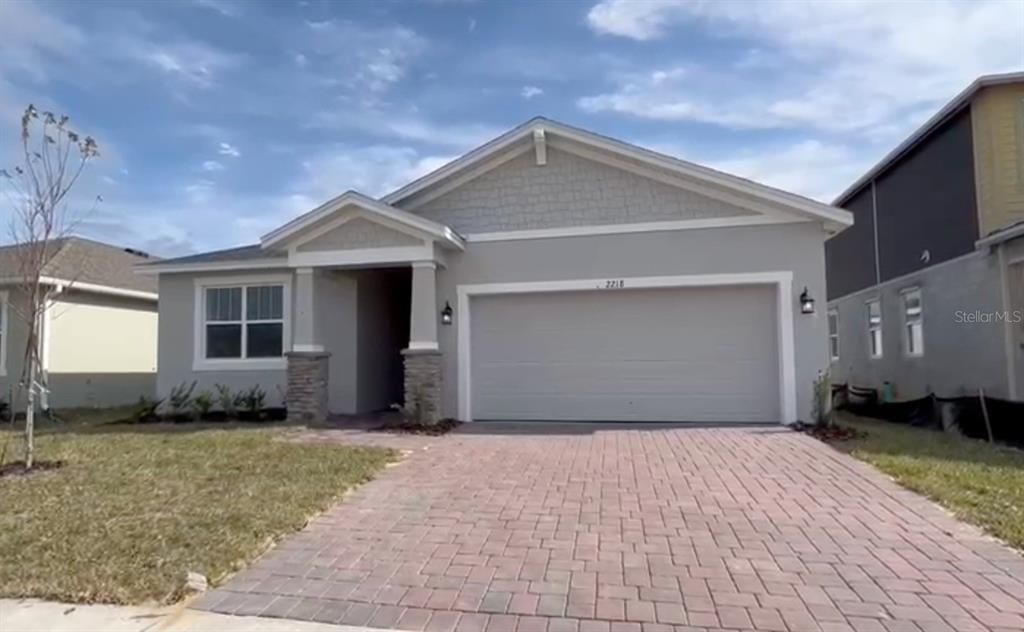 Vendido Recientemente: $498,000 (3 camas, 2 baños, 2005 Pies cuadrados)