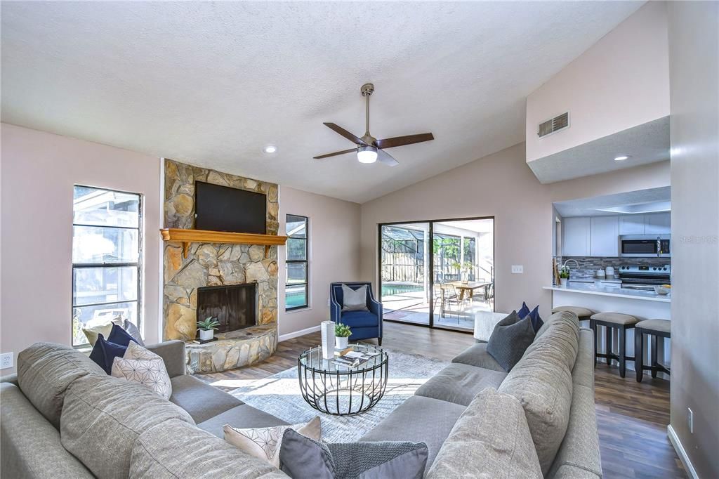 Recently Sold: $525,000 (3 beds, 2 baths, 2057 Square Feet)