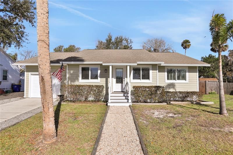 Recently Sold: $399,900 (2 beds, 2 baths, 1344 Square Feet)