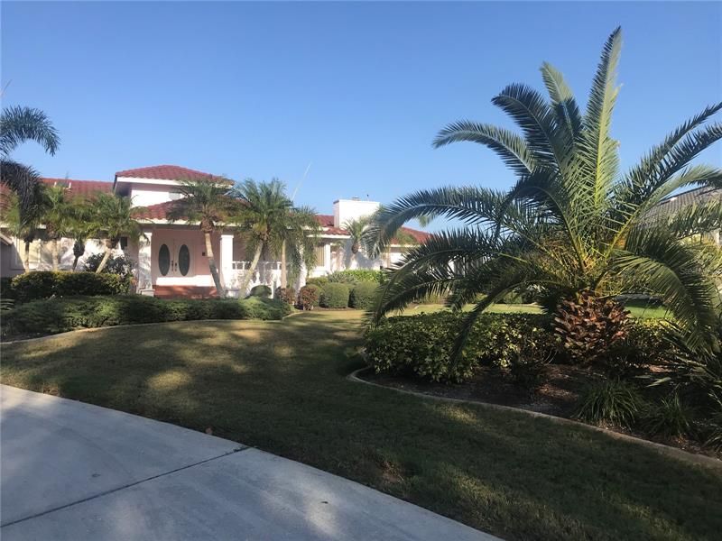 Recently Sold: $1,550,000 (4 beds, 3 baths, 3211 Square Feet)