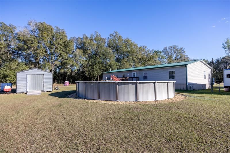 Recently Sold: $275,000 (4 beds, 3 baths, 2560 Square Feet)