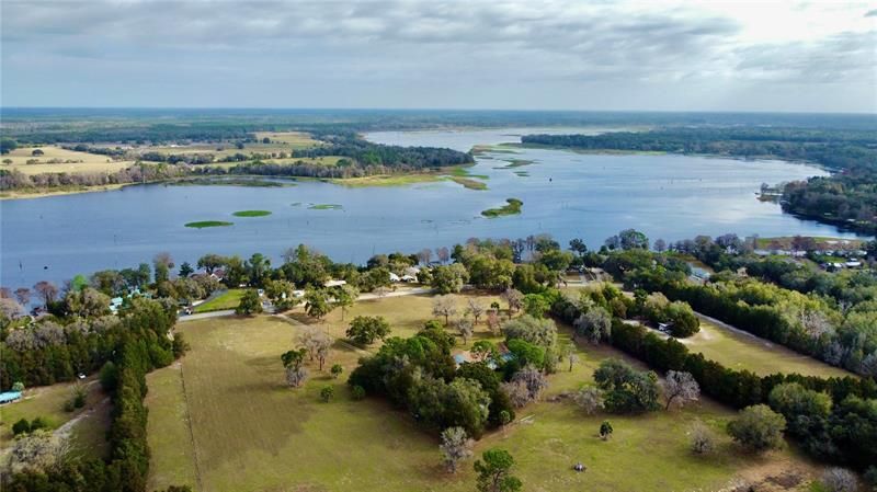 Vendido Recientemente: $485,000 (3 camas, 2 baños, 1680 Pies cuadrados)