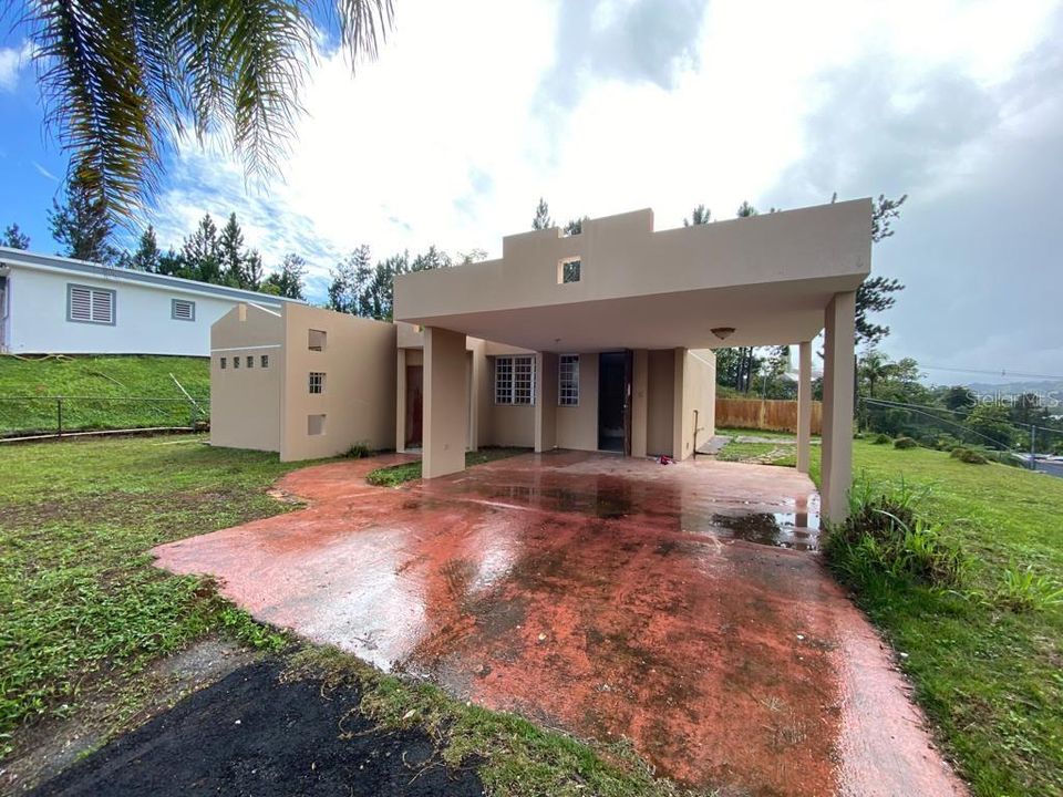 Vendido Recientemente: $139,000 (3 camas, 2 baños, 10764 Pies cuadrados)