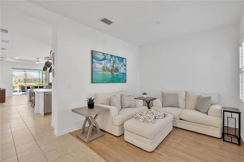 Recently Sold: $569,000 (3 beds, 2 baths, 1865 Square Feet)