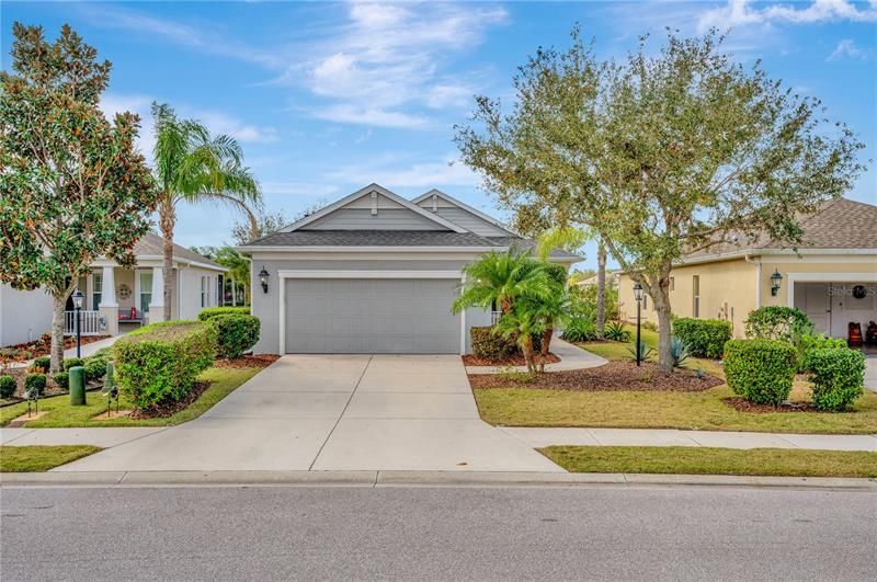 Recently Sold: $569,000 (3 beds, 2 baths, 1865 Square Feet)