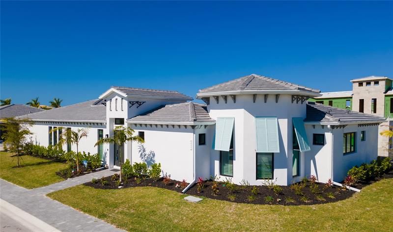 Recently Sold: $1,500,000 (2 beds, 3 baths, 2700 Square Feet)