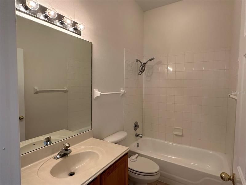 最近租的: $2,295 (3 贝兹, 2 浴室, 1786 平方英尺)