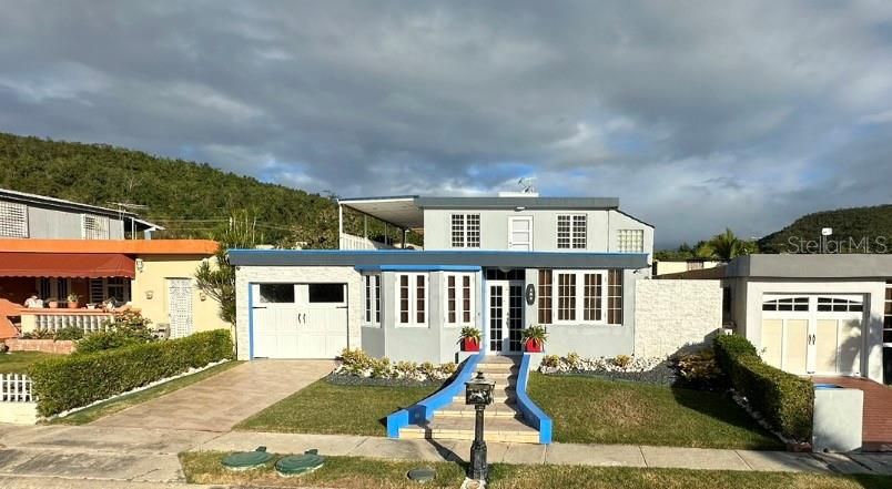 最近售出: $180,000 (3 贝兹, 3 浴室, 1824 平方英尺)