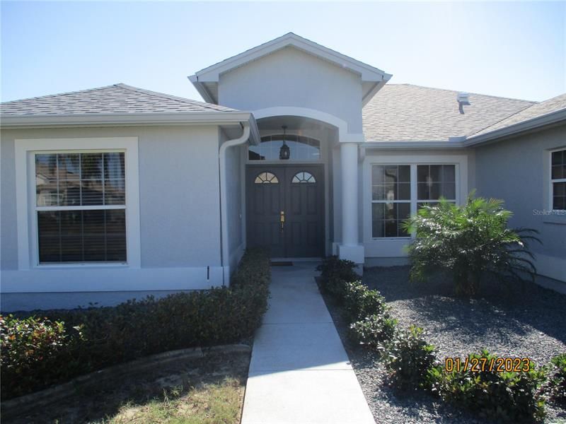 Recently Sold: $330,000 (3 beds, 2 baths, 2020 Square Feet)