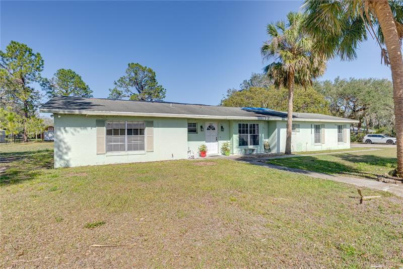 Recently Sold: $115,000 (3 beds, 2 baths, 1793 Square Feet)