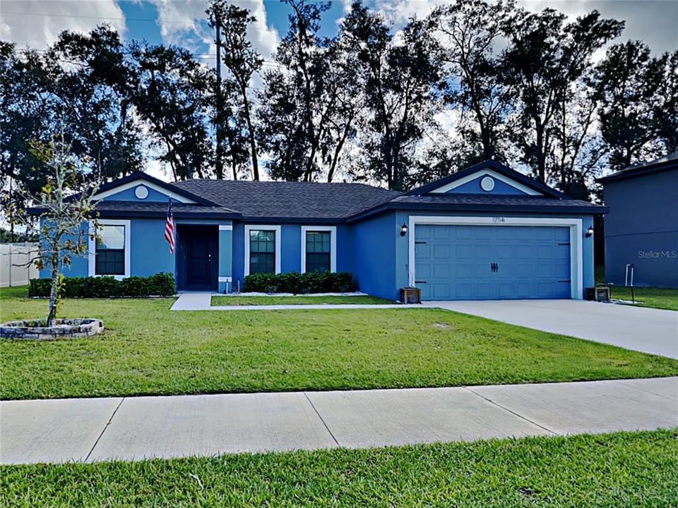 Recently Rented: $1,909 (3 beds, 2 baths, 1459 Square Feet)