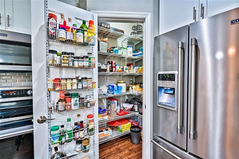 Walk-in Pantry